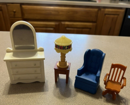 1977 Fisher Price Dollhouse blue chair decorative table lamp dresser vtg lot - £23.77 GBP