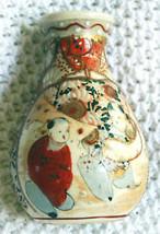 Small Japanese Satsuma Vase Circa 1907 - £31.05 GBP