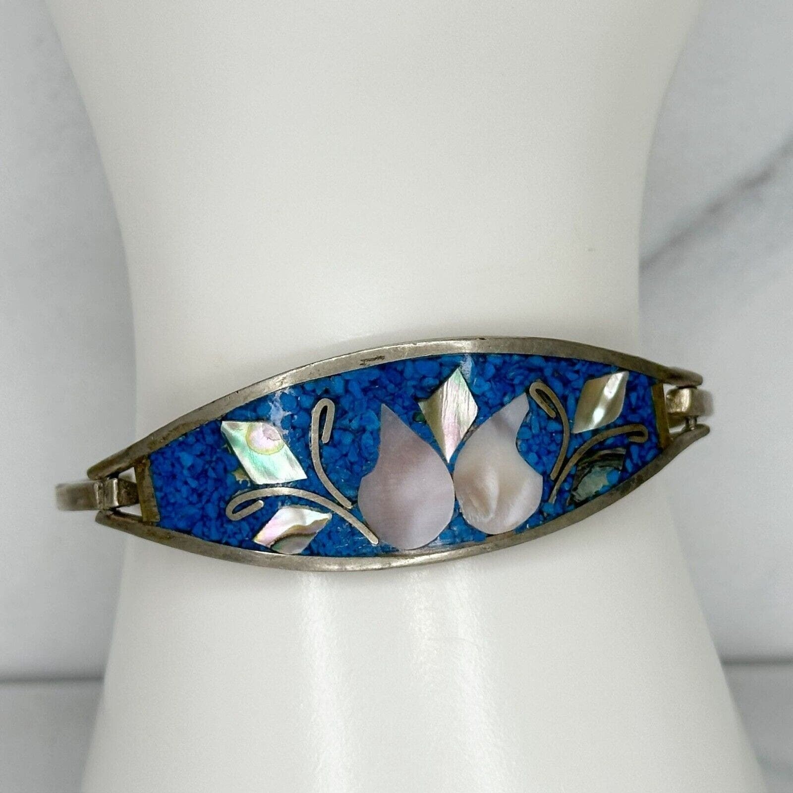 Primary image for Vintage Silver Tone Mother of Pearl Flower Inlay Bangle Bracelet