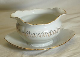 Czechoslovakia Gravy Boat with Attached Underplate Gold Abstract Loops &amp; Trim - £34.02 GBP