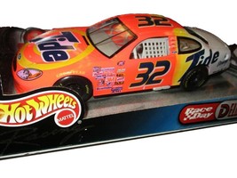 Hot Wheels Racing 1:24 Scale Die Cast Car #32 Tide 1999 Taurus - $39.99