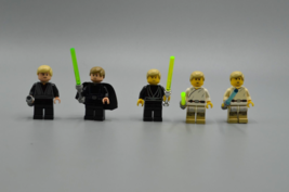 LEGO Star Wars Minifigures Luke Skywalker Lot of 5 Green + Blue Lightsaber - £34.79 GBP