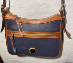 Dooney & Bourke Pebble Grain Presley Midnight Blue NEWNWT R1190MD - $2,470.70 MXN