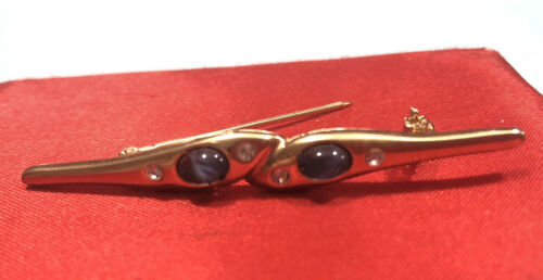 Primary image for VINTAGE BROOCHER PIN-BLU+WHITE STONES-GOLD COLOR BROOCHER PIN-FASHION BROOCHER