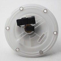 AFTERMARKET FFUEL FILTER SIMILAR = A1724700490 MBENZ G W463 SLK SLC R172 - $272.45 CAD