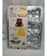 Vintage 1991 Wilton Mini Bears (6) Slot Cake Pan - $17.37 CAD