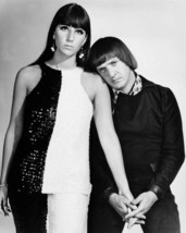 Sonny and Cher lovely young pose holding hands 1960&#39;s 8x10 photo - £8.68 GBP