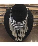 Silver hanging Aztec necklace - $288.44 MXN