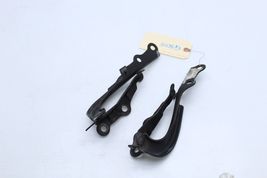 05-10 SCION TC HOOD HINGES PAIR Q5095 image 5