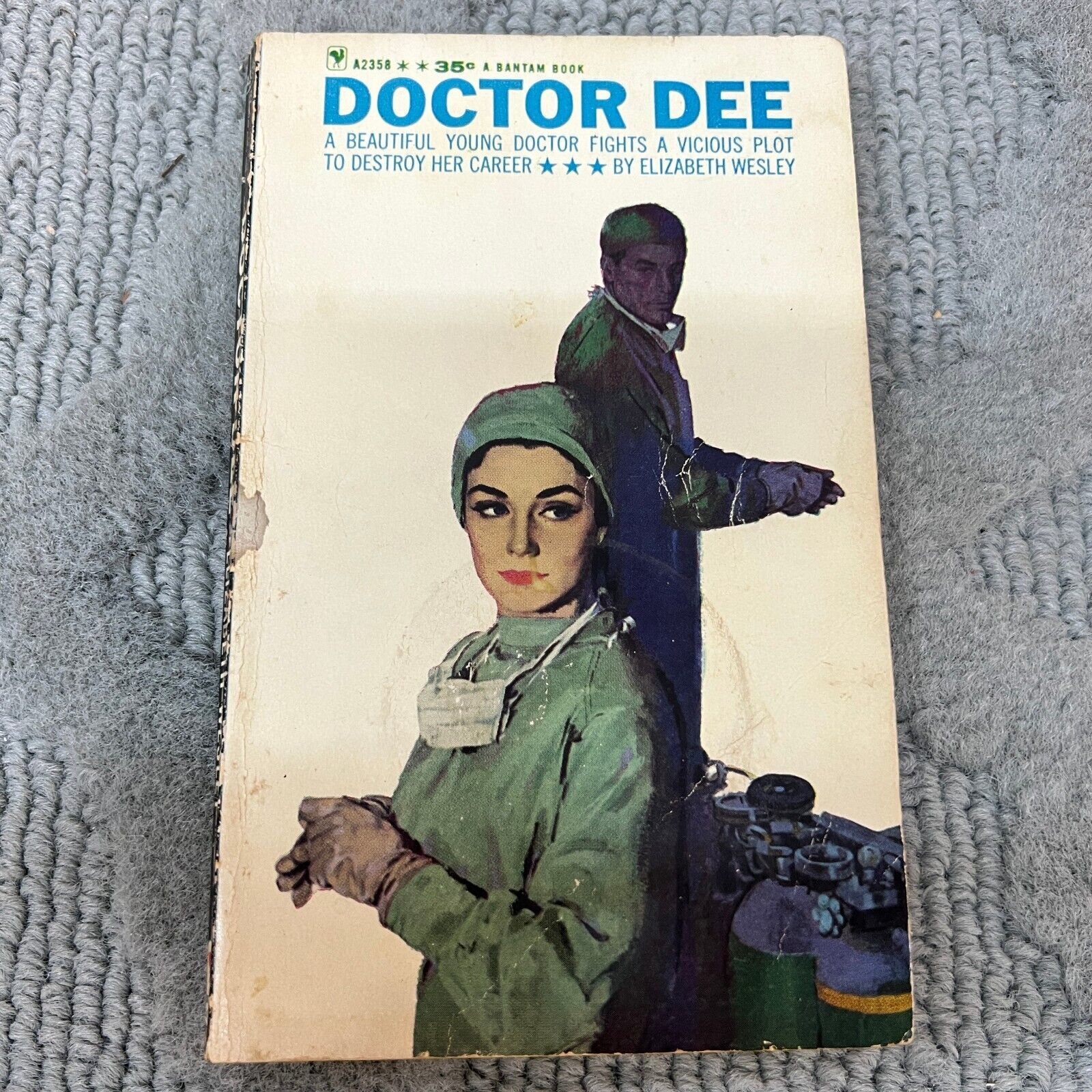 Primary image for Doctor Dee Medical Romance Paperback Book by Elizabeth Wesley Bantam Book 1962