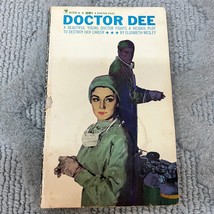 Doctor Dee Medical Romance Paperback Book by Elizabeth Wesley Bantam Book 1962 - £9.63 GBP