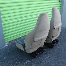 Jeep Wrangler TJ Front Seats L&R SAHARA GREEN, CAMEL *LOCAL PICK UP - NO SHIP* image 10