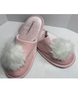 VS Victoria’s Secret Med 7/8  Pom Pom Slipper Pink NWT - £15.90 GBP