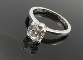 AVON 925 Sterling Silver - Prong Set Topaz Shiny Solitaire Ring Sz 5 - RG10009 - £28.55 GBP