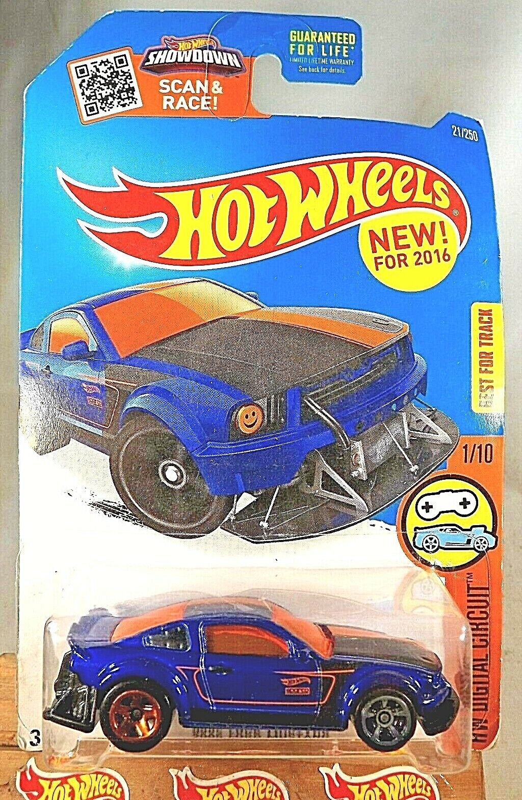 2016 Hot Wheels #21 HW Digital Circuit 1/10 2005 FORD MUSTANG Blue w/5-MC5 Spoke