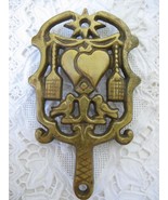 Vintage Brass Wilton Trivet Love Birds Hearts Birdcages Sun 5&quot; x 3&quot; Small - €8,74 EUR
