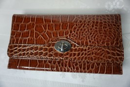 Mundi Cactus Crocodile Wallet Bi-Fold Organizer Brown Faux Vegan Leather New - $29.67