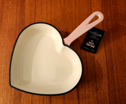 Nwt Smith Clark Ironworks Pink Cast Iron Enamel Heart SKILLET/PAN 9&quot; Valentine - £27.83 GBP