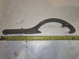 VINTAGE RED HEAD SW 2 SPANNER WRENCH FIRE HYDRANT TOOL - $22.28