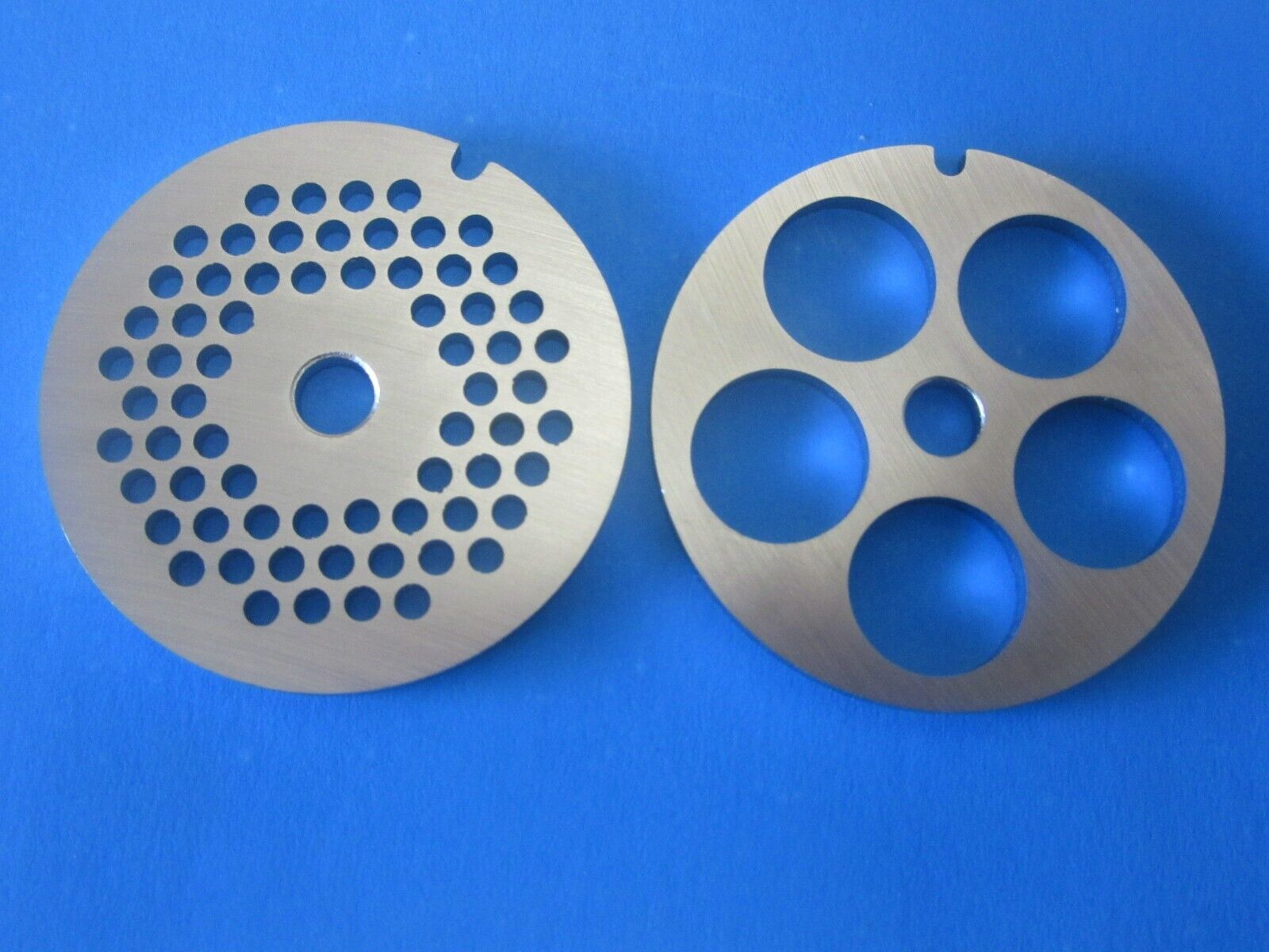 TWO NEW meat grinder discs for KitchenAid KSMMGA  5/8&quot; &amp; 1/8&quot;   SEE PHOTOS* - $19.36