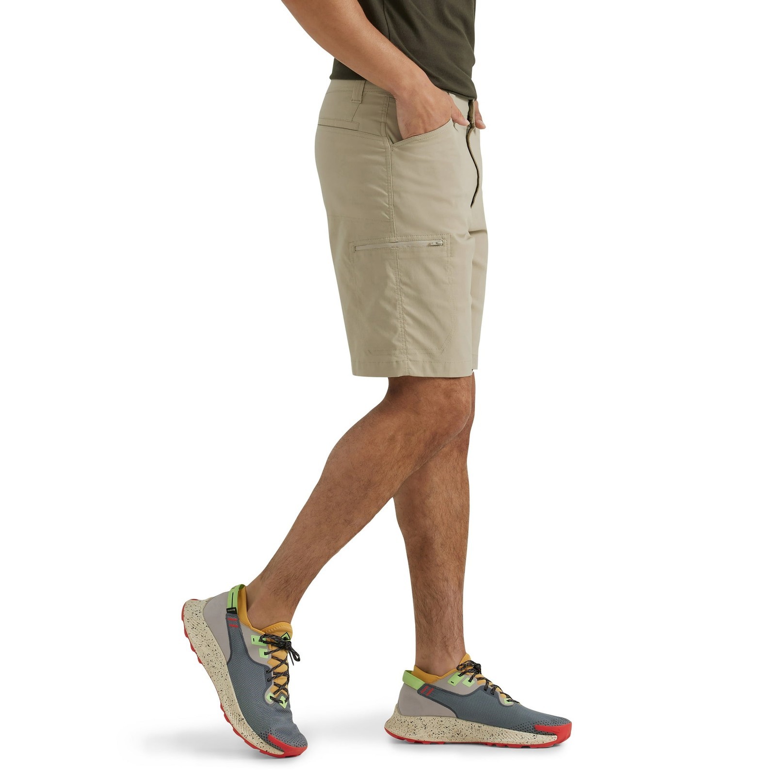 Wrangler® Men's Outdoor Performance Zip UPF 50+ Cargo Short Beige Size 36 Item image 2