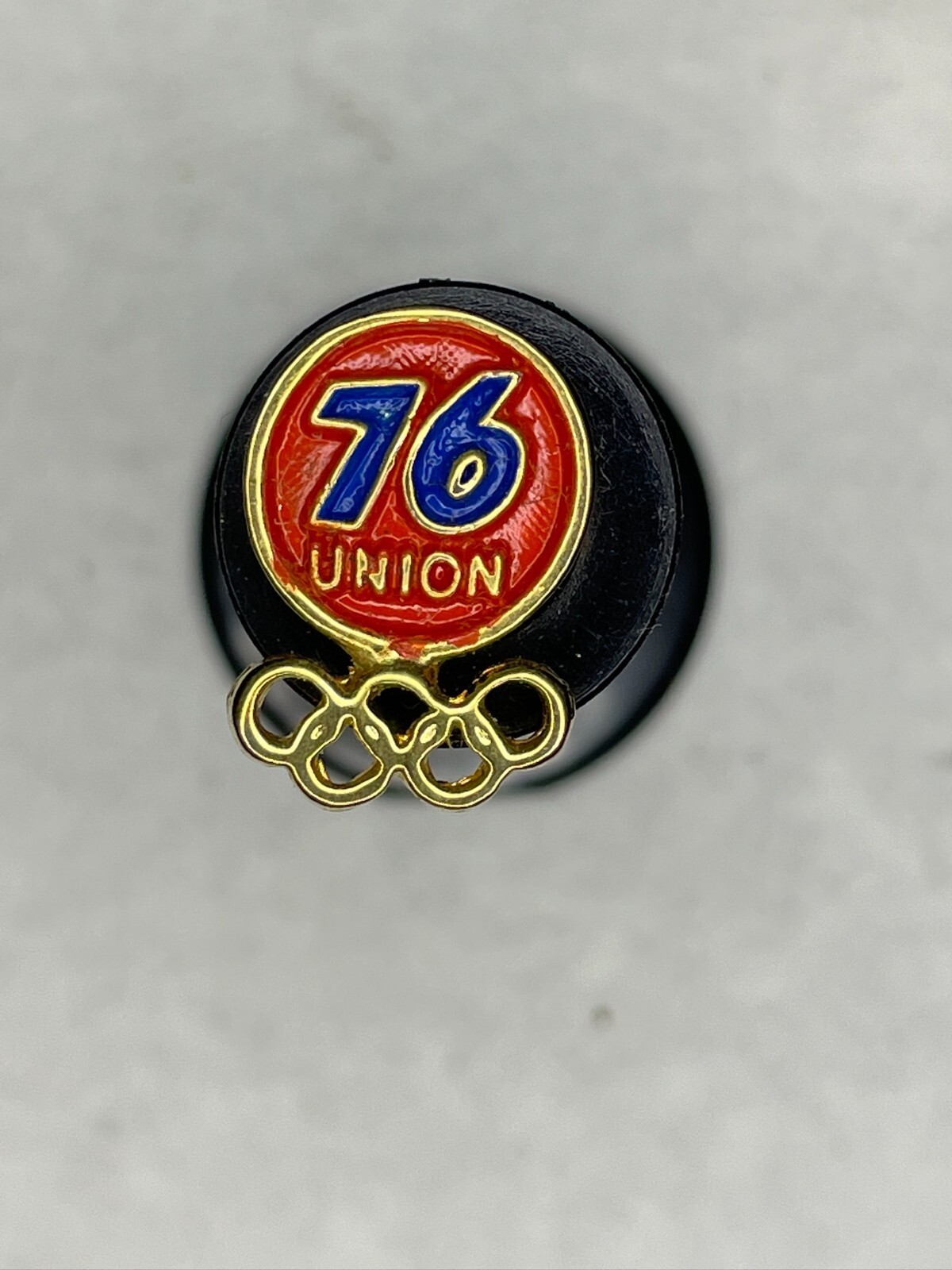 Olympic Summer Games Souvenir Lapel Pin Los Angeles 1984 76 Union Gas - $9.90