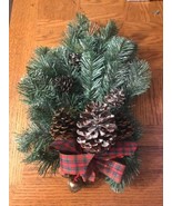 Christmas Pinecone/Tree Decoration - $359.83 MXN