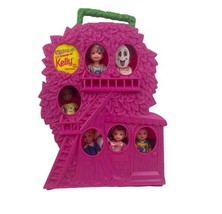 Adventures Lil Friends Of Kelly Doll Case Includes 6 Dolls Pink Plastic Vintage - £18.38 GBP