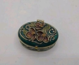 Vintage Monet PillBox Butterfly Oval Box Trinket Box Pill Box - $19.78