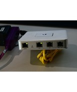 Ubiquiti Networks UniFi Security Gateway 1000Mbps Gigabit (USG) With Cables - $61.89 CAD