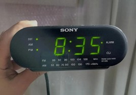Sony Dream Machine Clock Radio AM/FM Alarm Model ICF-C218 Black Tested - £13.10 GBP