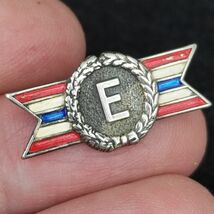 Sterling Silver WWII Army Navy &quot;E&quot; Production Award vintage 925  1” - $274.97 MXN