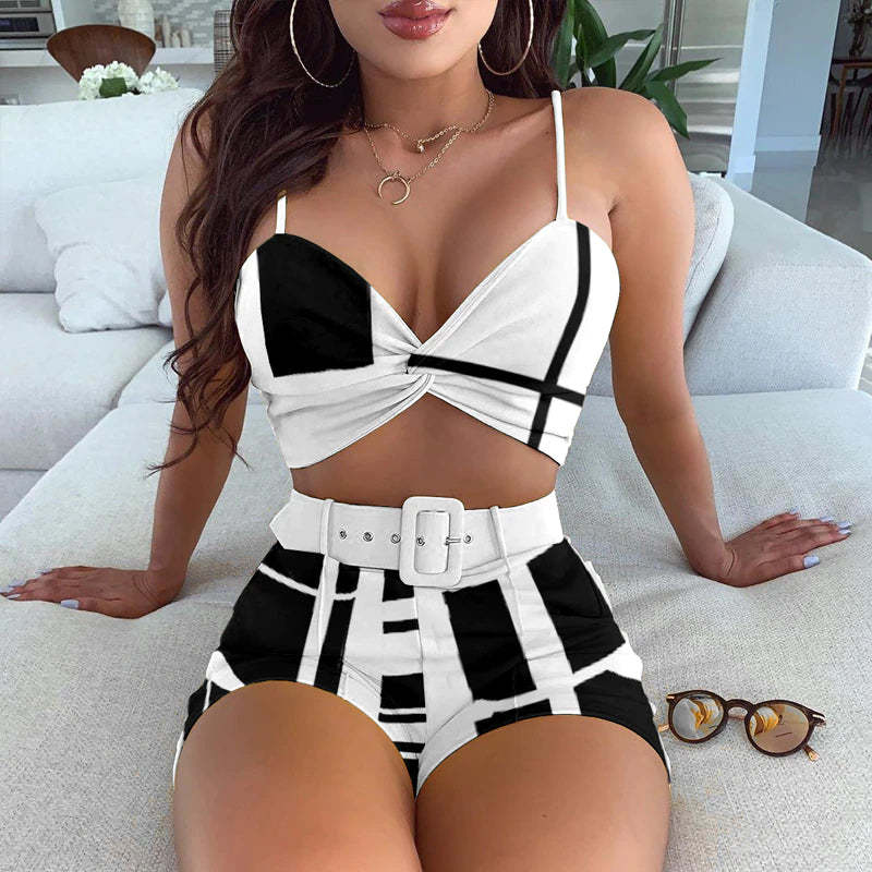 Colorblock Spaghetti Strap Twisted Top &amp; Shorts Set - $41.95