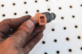 2000-2002 B5 AUDI S4 FUEL INJECTOR A573 image 4