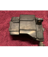 2001 Toyota Sienna Engine Relay Fuse Box 7154-3274 - $43.20