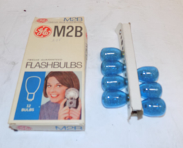 Vintage GE General Electric M2B Flashbulbs 7 Camera Bulbs Unused - £7.75 GBP