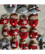 Lot of 16 Vintage Soft Fabric Christmas Ornaments Set - Red and Gold - $884.36 MXN