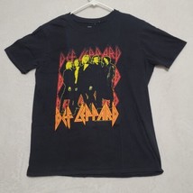 Def Leppard Mens t shirt size L Large Onfire Black Short Sleeve Graphic - £11.85 GBP