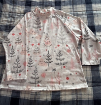 NWT Women's pull on top sz XL - $9.90
