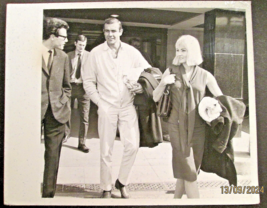 SEAN CONNERY: ( ORIG,ON THE SET &amp; CANDID VINTAGE RARE PHOTO) CLASSIC CON... - $222.75