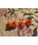 Handmade Orange Halloween Pumpkin Keychain Ornaments Lot Of 4 - $91.32 MXN