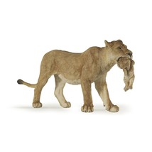 Papo Wild Animal Kingdom Figure, Lioness with Cub, Multicolor (50043) - $26.99