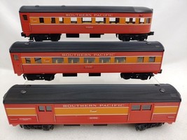 3 MTH Railking  Southern Pacific Streamlined Daylight Passenger Cars O C... - $1,480.38 MXN