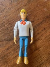 Scooby Doo Fred Action Figure 2001 Hanna Barbera Scooby-Doo Poseable 4.5&quot; - $13.86