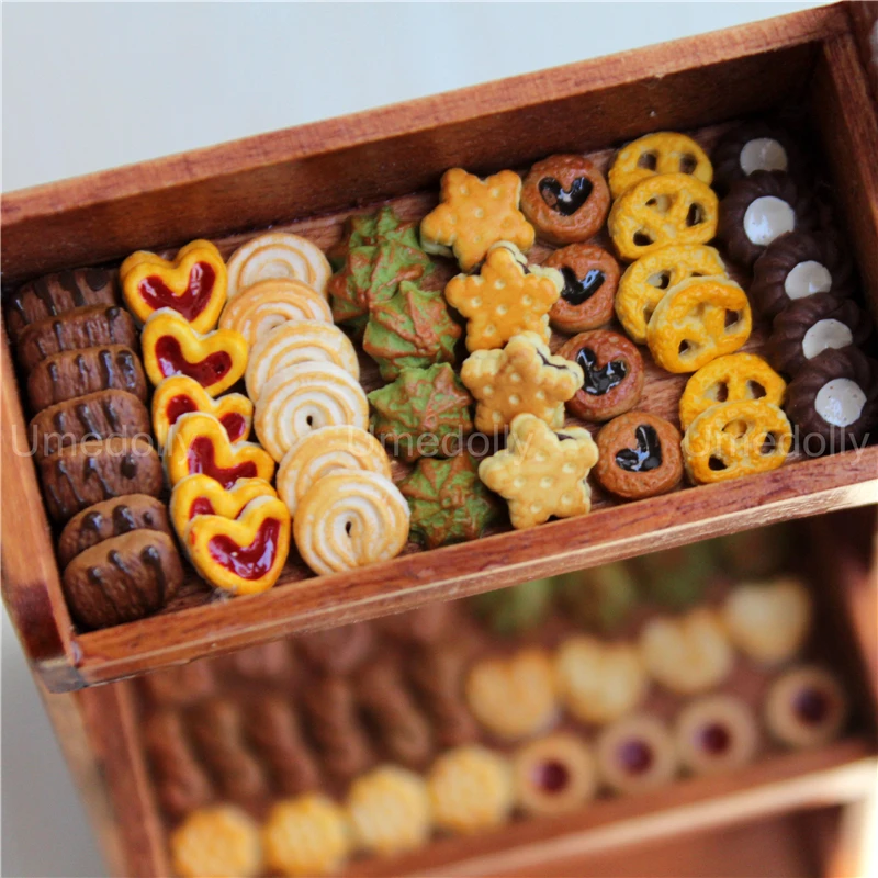 Handmade Clay 1/12 Scale Miniature Dollhouse Cookies Biscuit Mini Suimulation - £10.65 GBP+