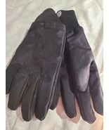 Mens Med/ Large Champion Gloves - $342.12 MXN