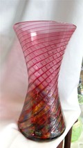 Glass Eye Studio Art Glass Cranberry Rainbow Hourglass Vase - £71.05 GBP