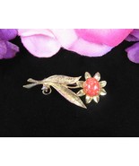 Oval PINK CONFETTI CAB Vintage FLOWER PIN Unusual Finish Oil Slick Brooc... - $17.81