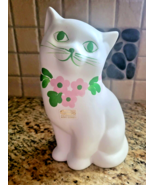 Guldkroken Marta Grunditz Sweden Cat Figurine Rare Pink Flower Necklace ... - €29,80 EUR