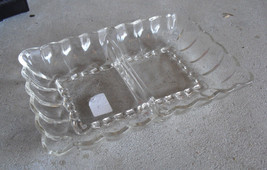 Vintage 1940s Pressed Glass Dresser Tray 6 3/4&quot; Wide - $498.24 MXN